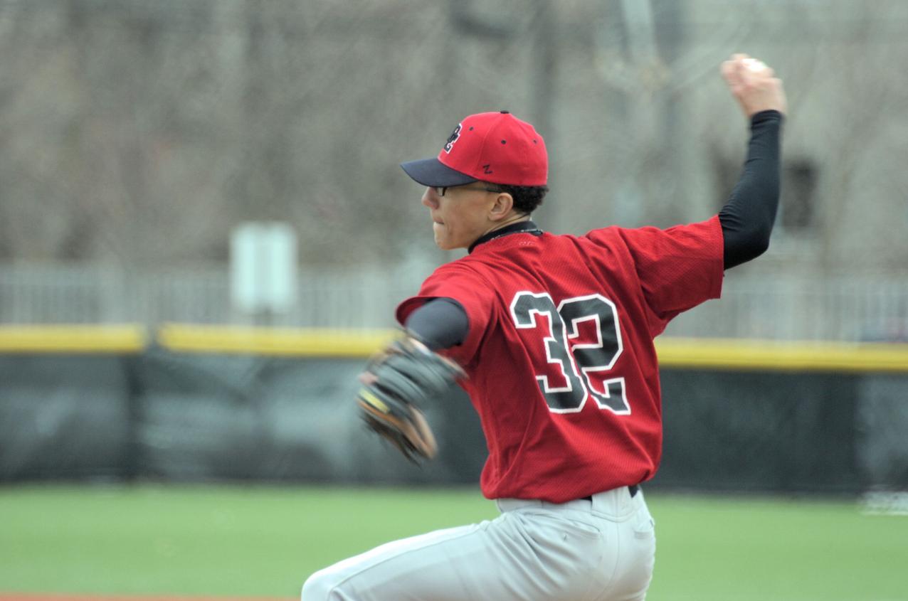 CHARGERS BASEBALL SPLIT WITH UNIVERSITY OF THE SCIENCES