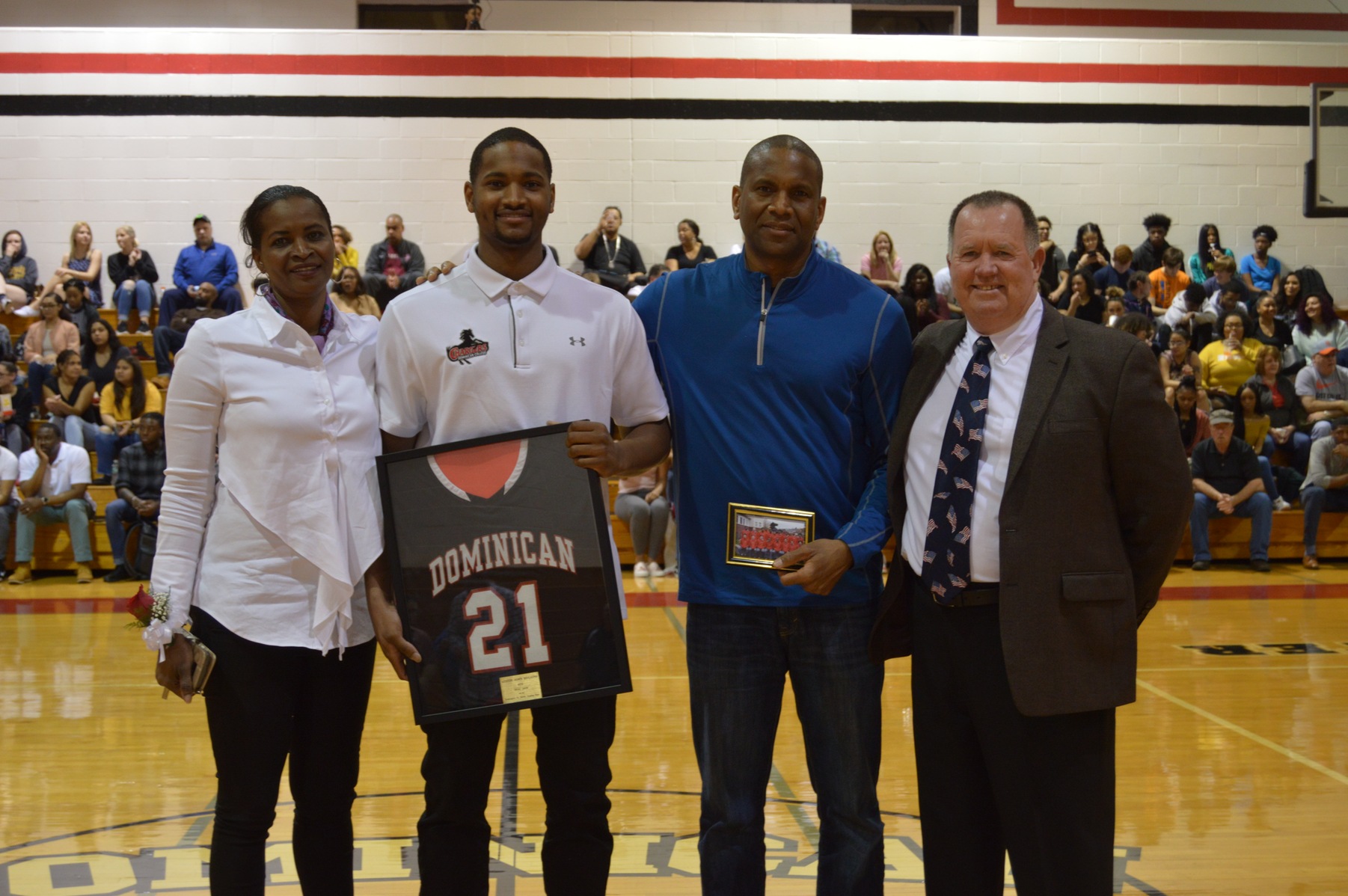 CONCORDIA CLIPS CHARGERS ON SENIOR NIGHT