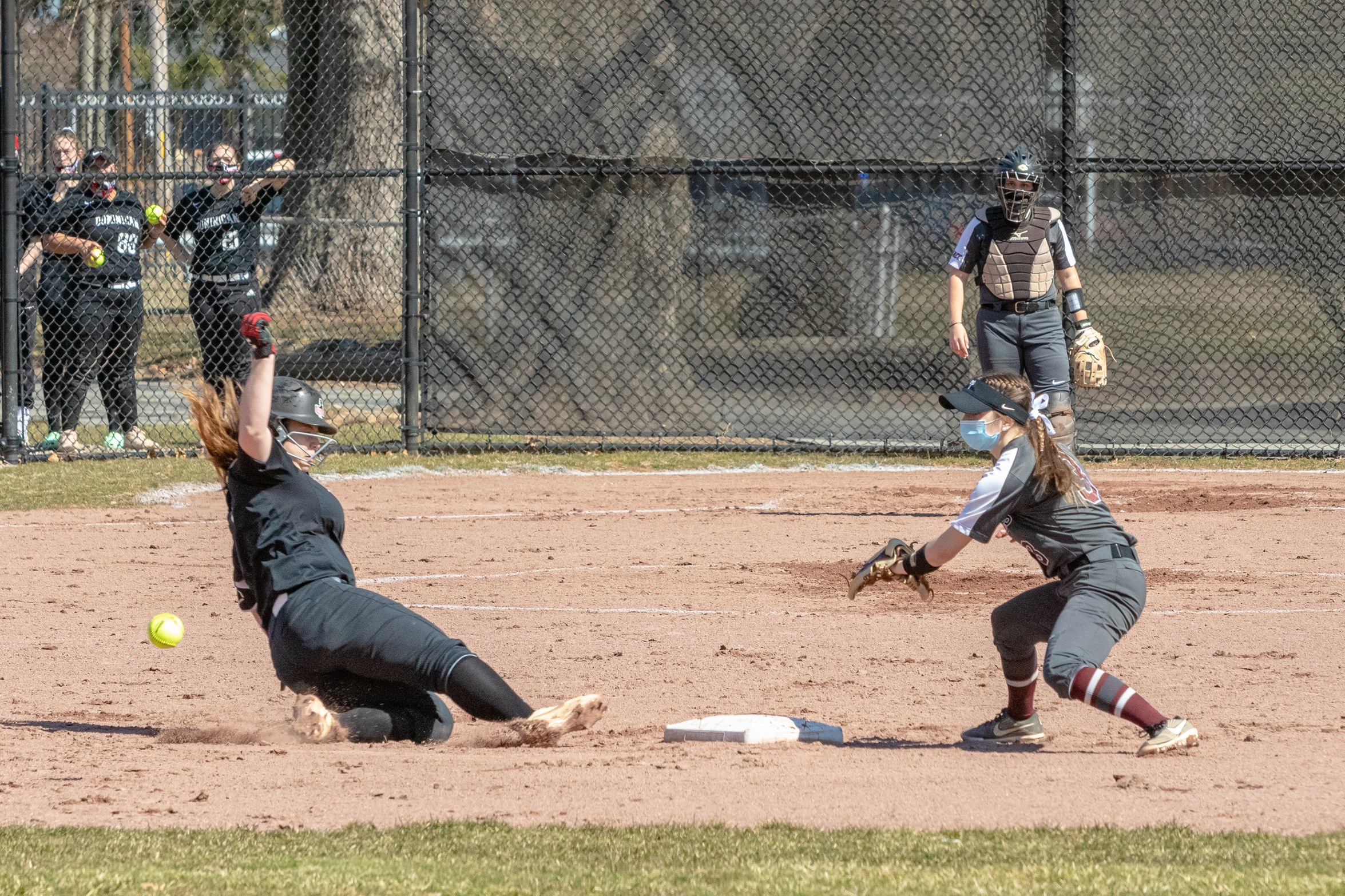 SOFTBALL FALLS TO NON-CONFERENCE OPPONENT PACE UNIVERSITY