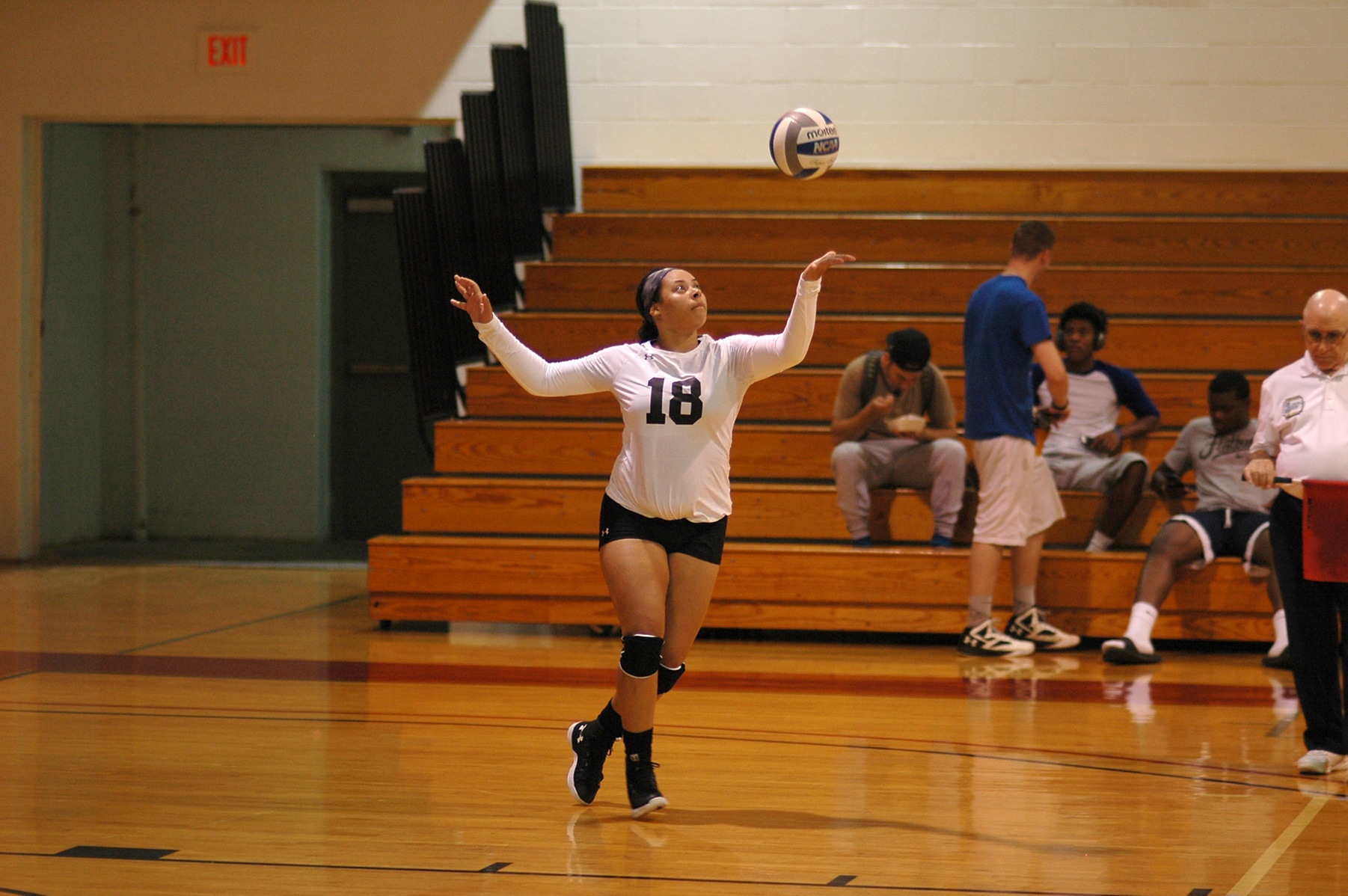 The women's volleyball team lost two matches tonight at the Maurader Clash