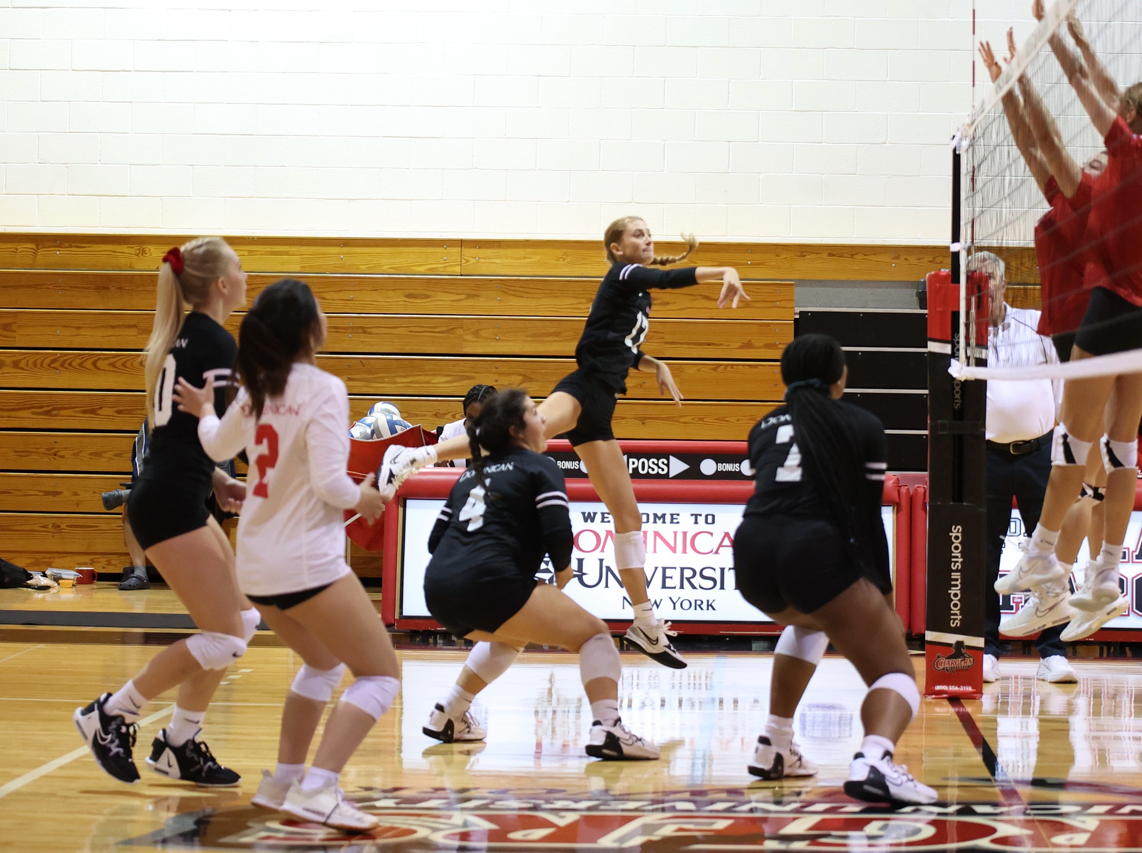 WOMEN'S VOLLEYBALL TURNED AWAY BY RAMS