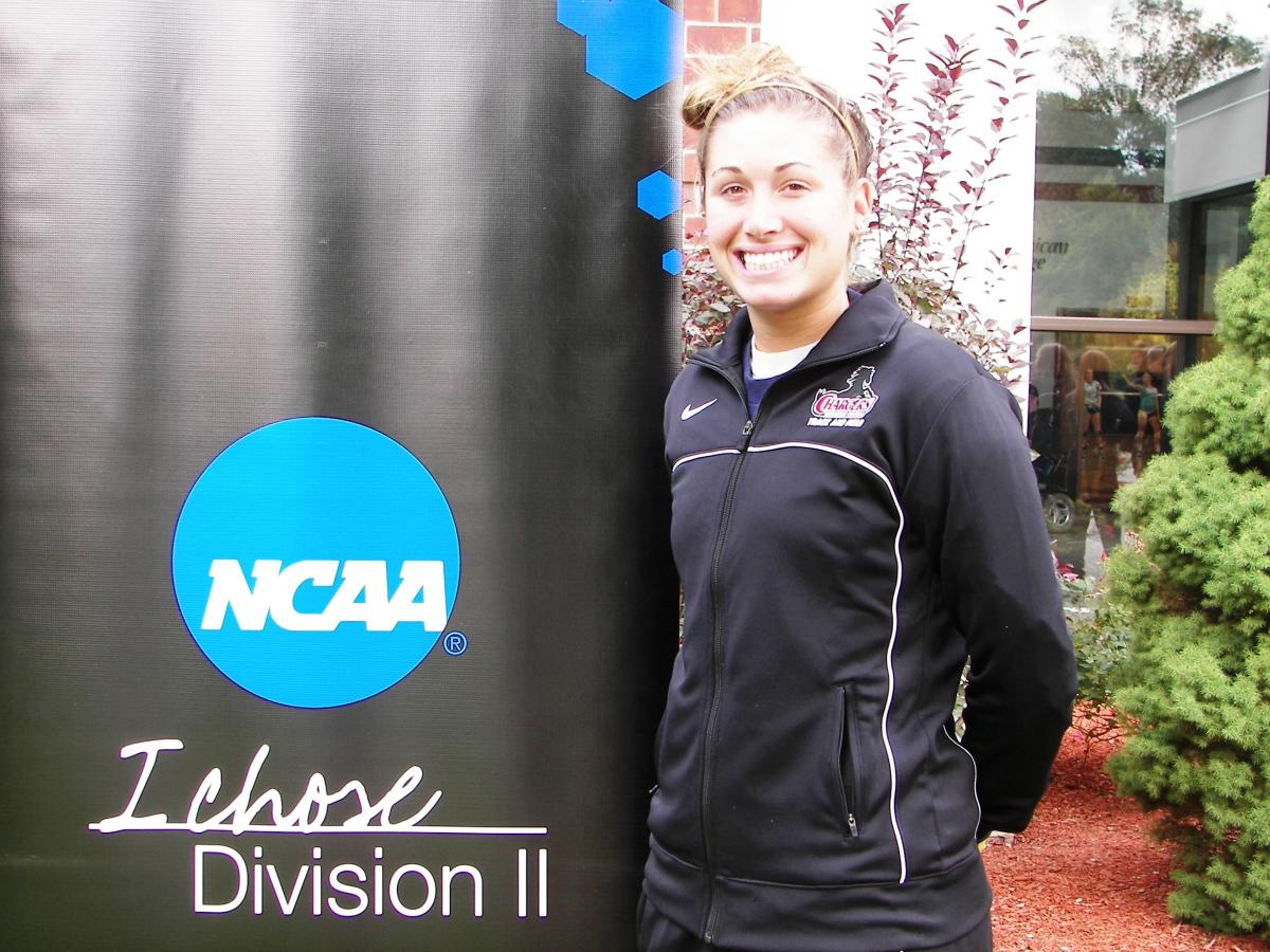 KLUNK NAMED TO USTFCCCA NCAA DIVISION II 2012 OUTDOOR TRACK & FIELD ALL-REGION TEAM