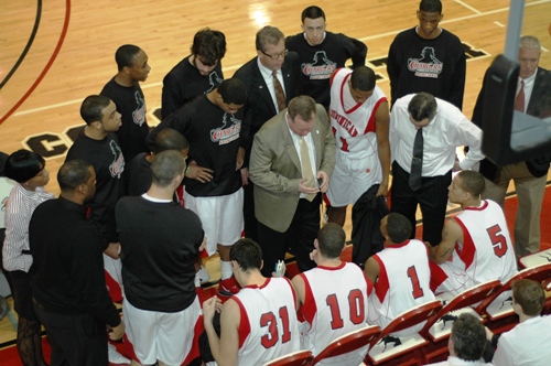 MEN'S BASKETBALL LOSE TO FELICIAN COLLEGE