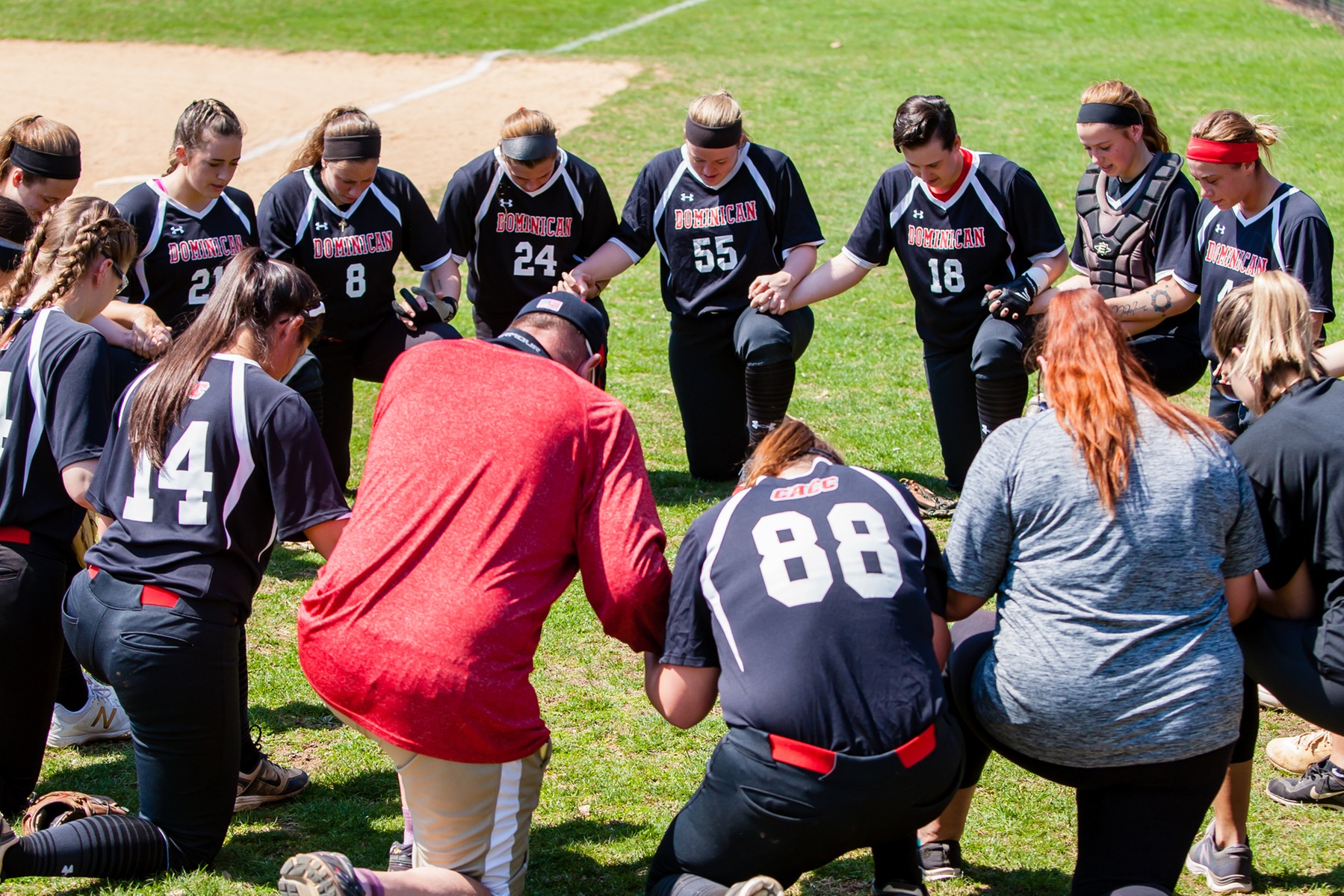 The Lady Charger softball squad split a CACC double-header with the visiting Tigers of Holy Family University