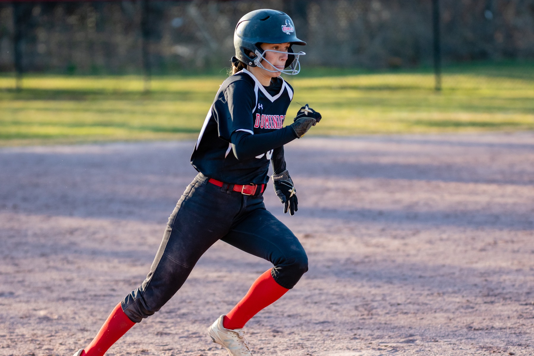 LADY CHARGERS SPLIT DH WITH GRIFFINS