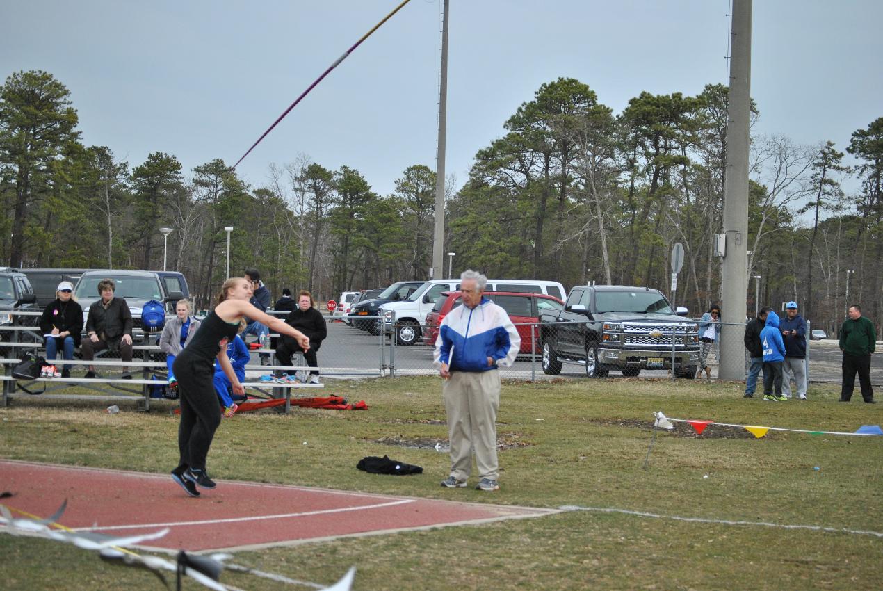 YANNETTE NAMED CACC ROOKIE FIELD ATHLETE OF THE WEEK