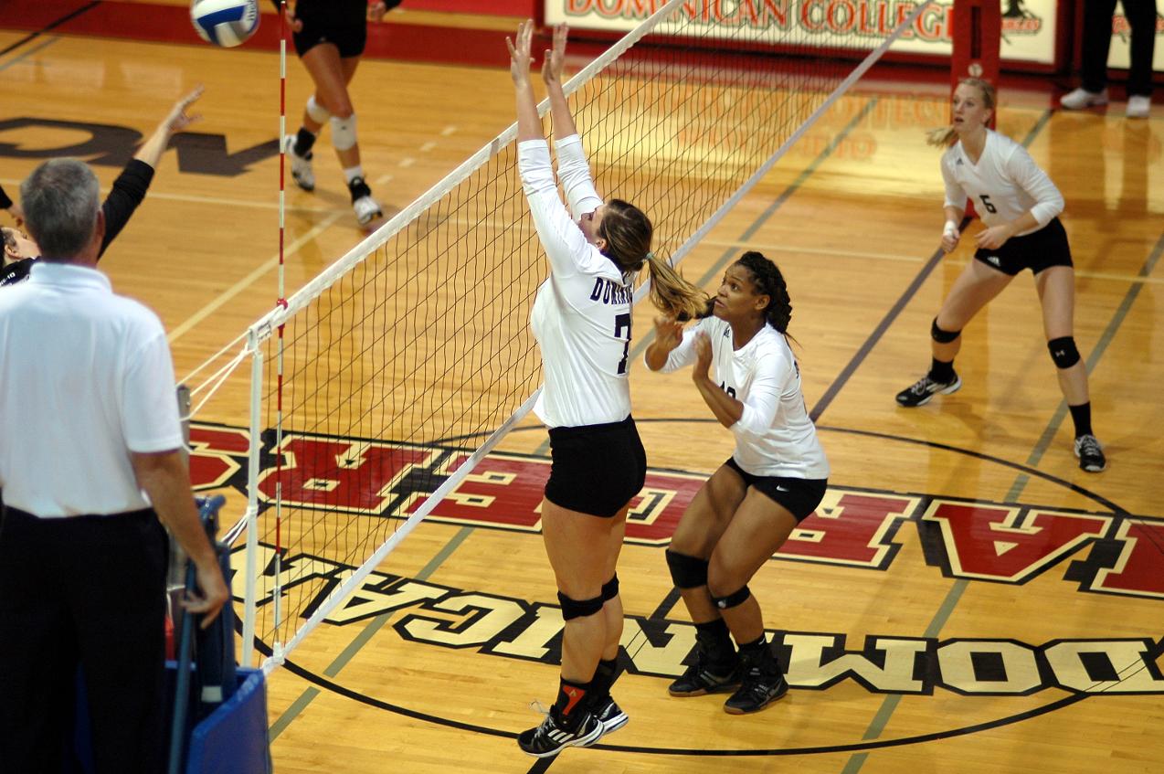 VOLLEYBALL SWEEPS FELICIAN COLLEGE