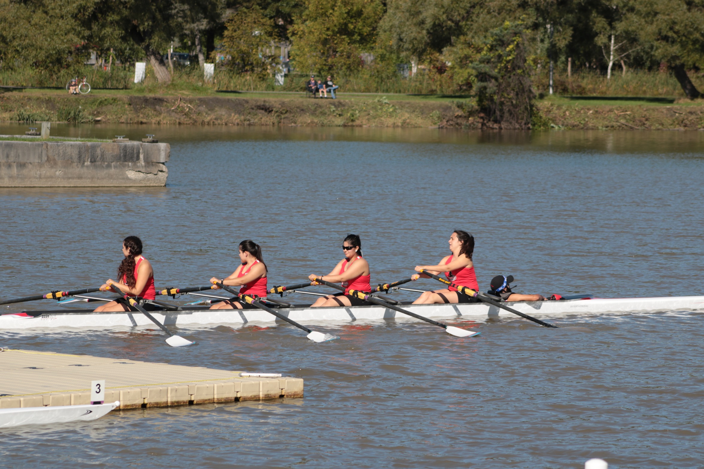 WOMEN'S ROWING TO COMPETE IN FOUR EVENTS THIS FALL